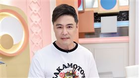 劉至翰當過一年多房仲。（圖／民視提供）