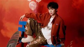 梓渝遭控訴劈腿。（圖／翻攝自微博）