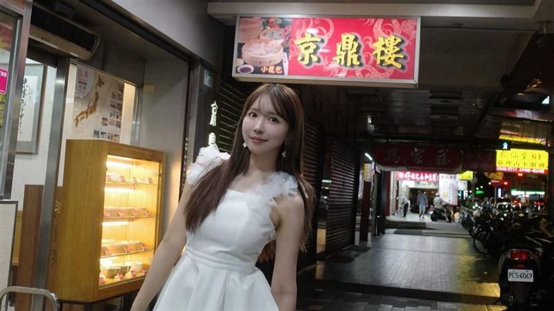 三上悠亞中山站對粉絲做1舉！4.7萬人讚爆