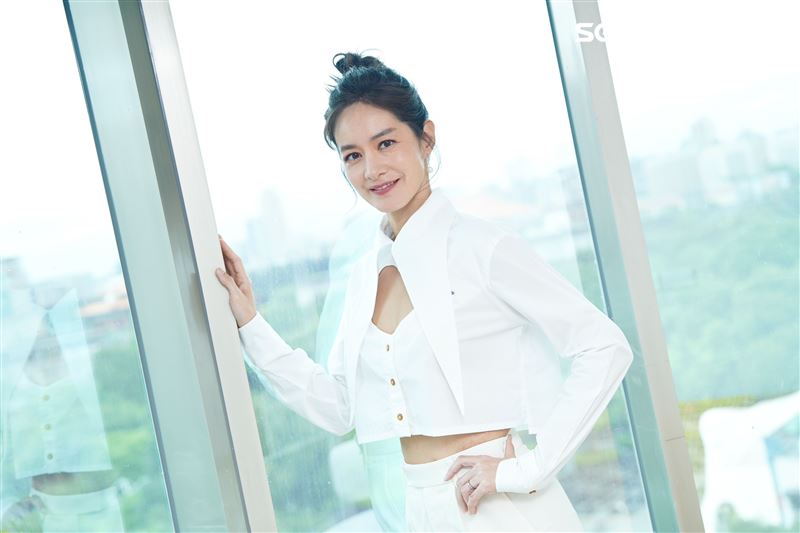 Janet謝怡芬挑戰演女性政治人物。(圖/記者趙于瑩攝影)