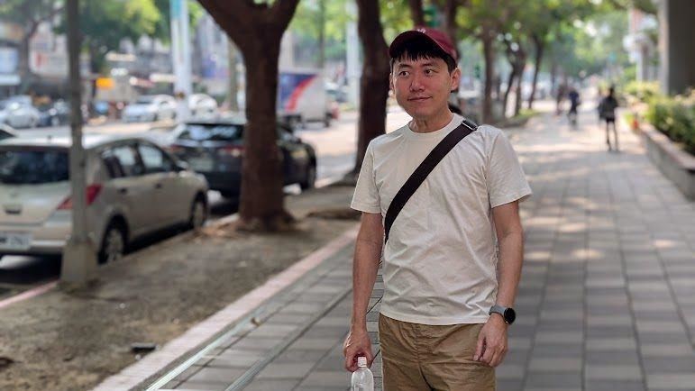 Cheap提到因為關稅未定,消費者不敢購買新車。(圖/翻攝自Cheap臉書)