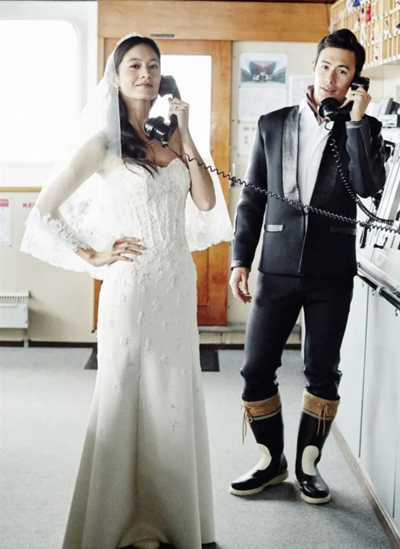 Janet（左）與老公George結婚10年感情依舊甜蜜。（圖／翻攝自IG）