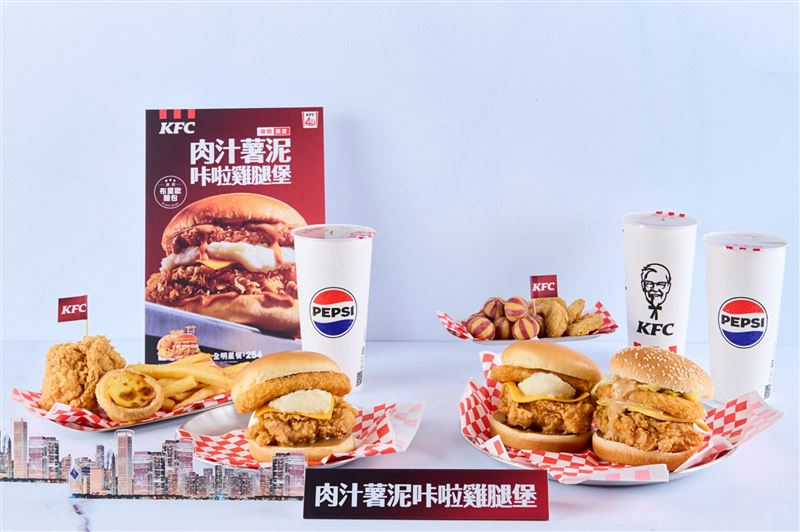 韓國爆紅的「肉汁薯泥咔啦雞腿堡Gravy Tower Burger」，台灣也能吃到啦！（圖／業者提供）