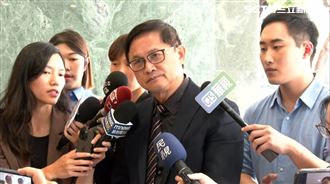 罷傅失敗還挨告　童子賢發聲了