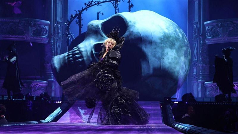 Lady Gaga演唱會墜落意外　她1舉動被讚爆