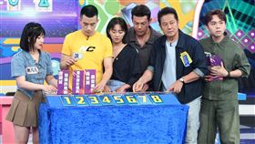 黃豪平(右)默默背鍋挨隊友罵。（圖／華視提供）