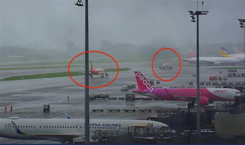 香港航空今(25日)降落桃園機場時滑錯跑道,與海南航空班機「頭對頭」