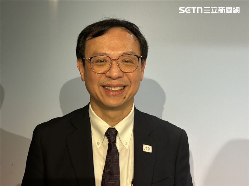 健保署將試辦「假日急症中心」,石崇良說最快今年第四季上路,盼分流輕症病人。(圖/記者簡浩正攝影)