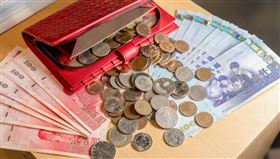 ▲生肖猴、龍、牛、鼠的人在8月吉星照耀，事業和金錢運勢都很好。（示意圖／焦正德攝）