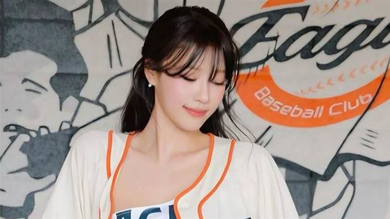 30歲女星恢單半年爆熱戀球星　公司發聲了