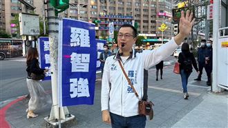 挺過罷免!羅智強合體黃國昌謝票喊團結