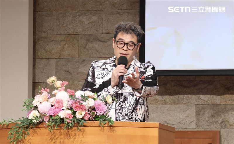 林凱文表示，這一場追思會就是以爸爸生前演唱會的規格完成的。（圖／記者鄭孟晃攝影）