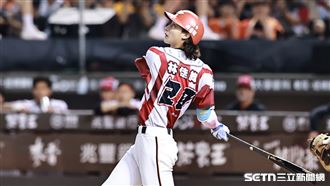 ▲中職36年例行賽，統一獅右外野手林佳緯打成飛球出局。（圖／記者劉彥池攝影）