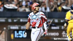 ▲中職36年例行賽，統一獅左外野手邱智呈遭到三振。（圖／記者劉彥池攝影）