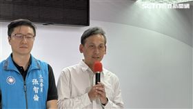 ▲罷免案開票結束，新北市長侯友宜晚間與5名立委共同召開記者會。（圖／記者詹宜庭攝影）