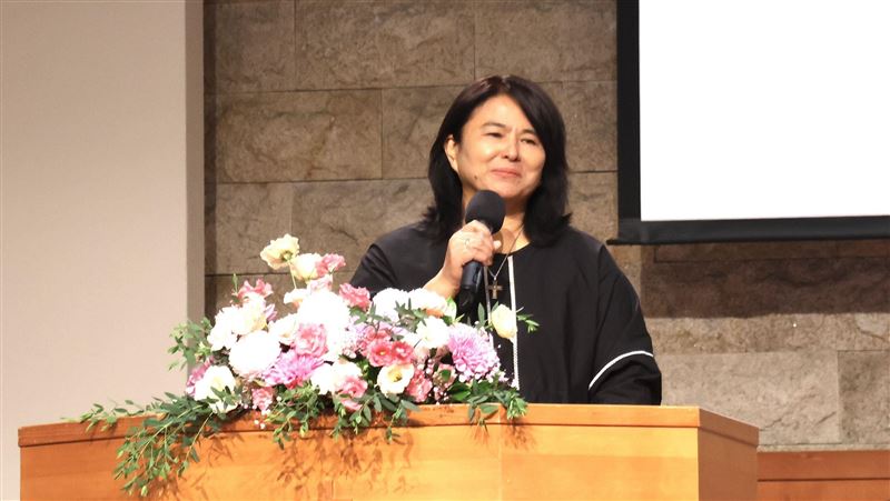 裘海正罕登台獻唱！鬆口飛鷹三姝合體可能