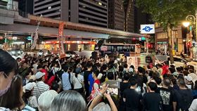 ▲回顧400年台灣民主之路，苗博雅感性喊「台灣永遠不會完蛋」。（圖／翻攝自苗博雅臉書）

