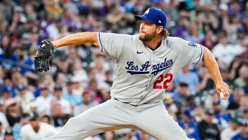 柯蕭(Clayton Kershaw)27日僅投4.2局失4分退場。(圖/翻攝自道奇 X)
