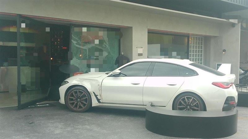 尋仇？台中又傳咖啡店遭衝撞　店家急澄清