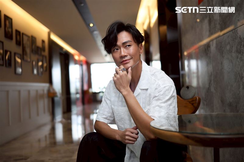 林俊逸接受三立新聞網專訪。（圖／記者鄭孟晃攝影）