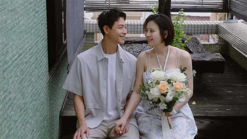 劉品言無預警閃婚又懷孕　鄭亦真認有喜事