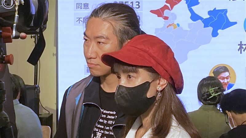 史書華:希望藍委放下過去高傲的態度