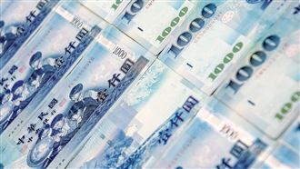 外資倒194億轉賣金控股 　這3只好慘！