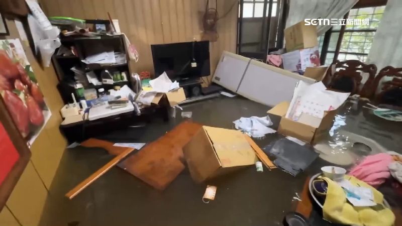 暴雨灌台南菁寮　老街、民宅淹水財物全毀