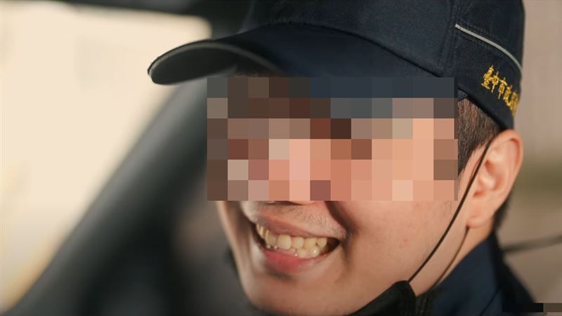 盧姓警官販售性愛片，去年6月遭調查後，火速於7月請育嬰假「留職停薪」。（圖／翻攝畫面）