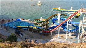 克羅埃西,水上樂園,滑水道,父親,Aquagan,女兒(圖/New York Post)
