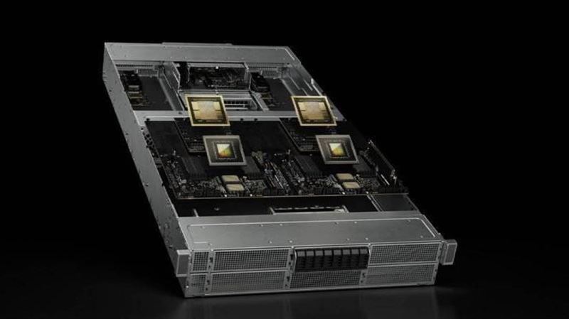 AI 驅動設備需求翻揚，台灣半導體設備產值明年可望挑戰1,805億元新高，2026年全球封裝設備市場年增14%，測試設備成長更高達18%，台灣本土設備廠加速投入高階封裝與異質整合技術研發。（圖／摘自輝達官網）