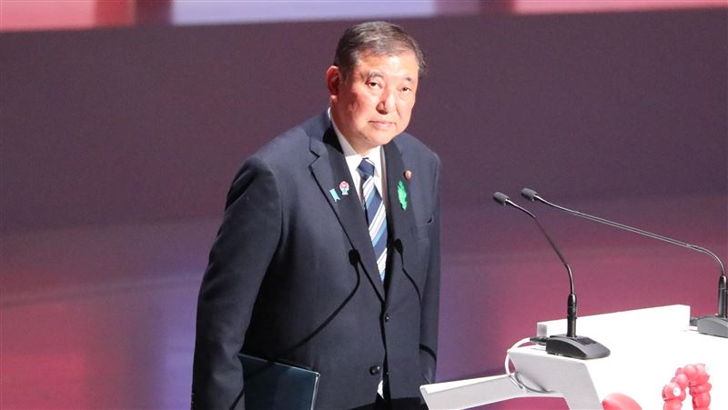 石破茂宣布將辭去自民黨總裁一職，也將卸任首相職務。（圖／中央社）