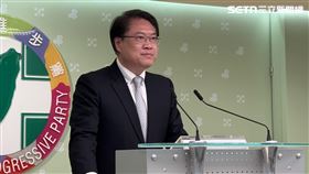 ▲民進黨秘書長林右昌召開記者會回應大罷免結果。（圖／記者劉秀敏攝影）