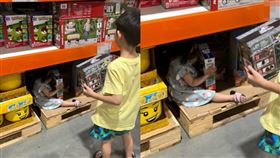 ▲孩子暑假作業寫完獎勵逛好市多，媽驚：玩具大降價推滿整車。（圖／Costco好市多 商品經驗老實說）