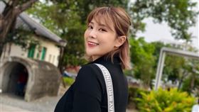 郭婷筠與老公彭正婚後育有一對寶貝兒女。（圖／翻攝自臉書）