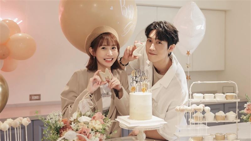 粿粿、范姜彥豐傳出結婚三年,疑似感情生變離婚。(圖/翻攝自粿粿臉書)