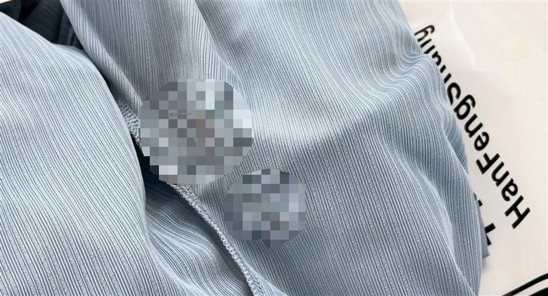 新竹市一間服飾店指控一名在Threads上討論度頗高的「網路紅人」，日前到店試穿，卻讓衣物沾上疑似經血的污漬。（圖／翻攝畫面）