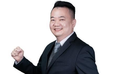 王春盛提醒投資人，AI伺服器採購節奏與GB300出貨時程，將影響訂單釋出，也應留意匯率變動。（圖／王春盛提供）