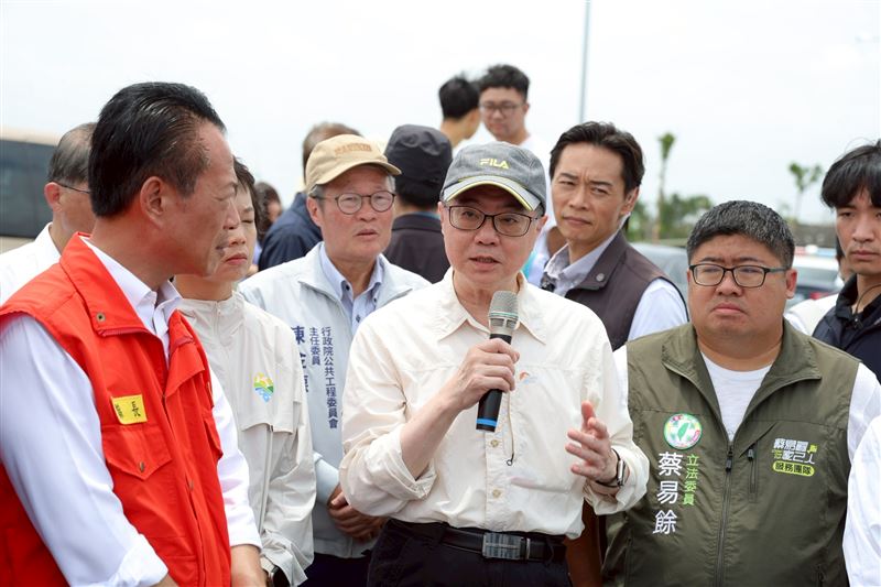 行政院長卓榮泰前往台南、嘉義、雲林勘災。(圖/行政院提供)