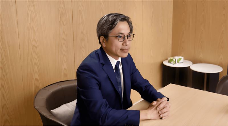 國家實驗研究院長蔡宏營博士表示，NIAR不只是橋樑，更是助推臺灣創新能量躍上國際舞台的實戰基地。（圖／翻攝自The Icons ）