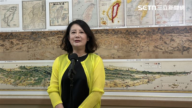 經濟部29日發出5張治水績效圖卡,吳思瑤批評「不要不食人間煙火」。(圖/記者詹宜庭攝影)