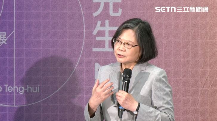 蔡英文驚呼頭髮白！謝志偉曝不染髮原因