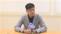 葛斯齊遭爆已娶中國富婆　他不忍回應了
