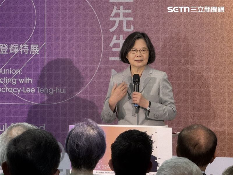 前總統蔡英文出席《PROTOTYPE:民主先生2.0 數位李登輝特展》開幕典禮。(圖/記者劉秀敏攝影)