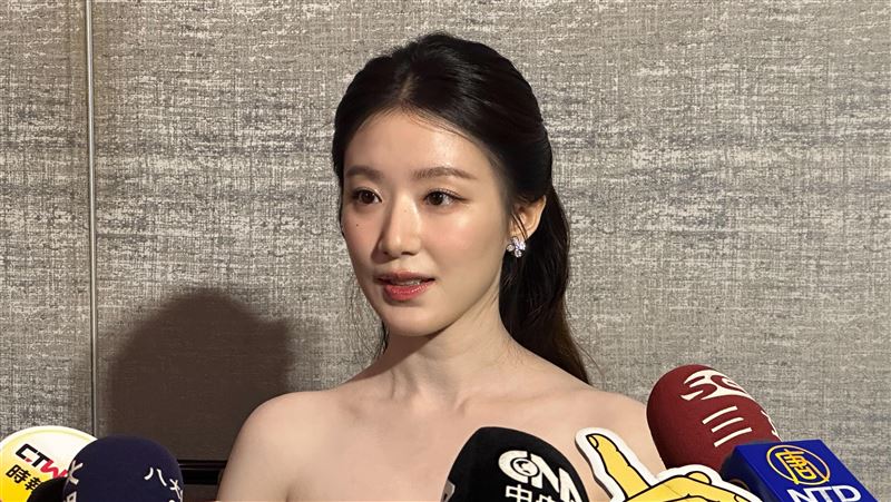 舒華喊話合體子瑜　首公開豪宅超狂內裝