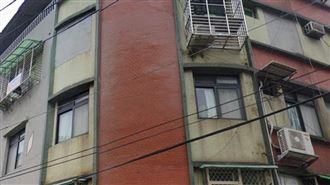 獨／房市崩了？他打對折賠售500萬！