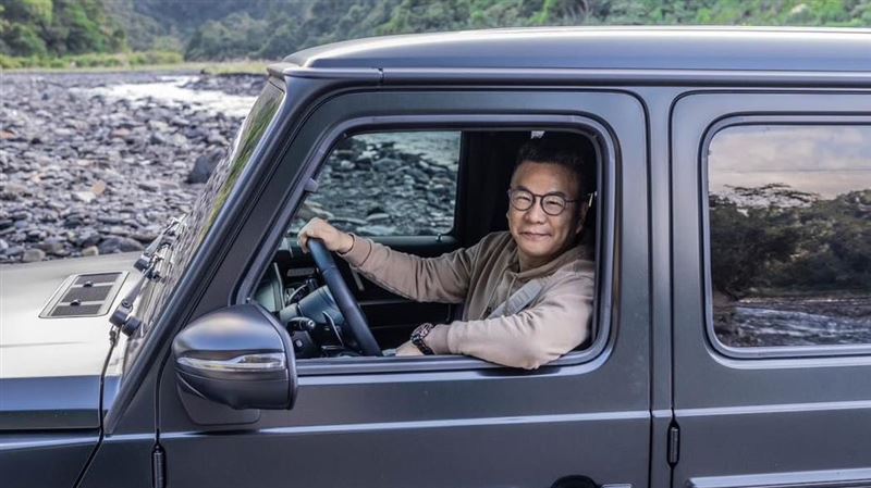 沈玉琳自豪曾擁13輛豪車成他「致富秘訣」