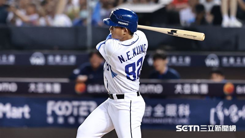 孔念恩敲再見安 富邦9下戲劇性逆轉味全