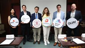 資誠聯合會計師事務所執業會計師蔡怡歆、台北醫學大學人工智慧學院吳孟晃教授、EIT Health Isaac middleman 、紳太國際執行長馮湘婷Mount Sinai Element Labs 創始負責人Dov Shamir教授、QUAY Accelerator 共同創辦人 John Lynn