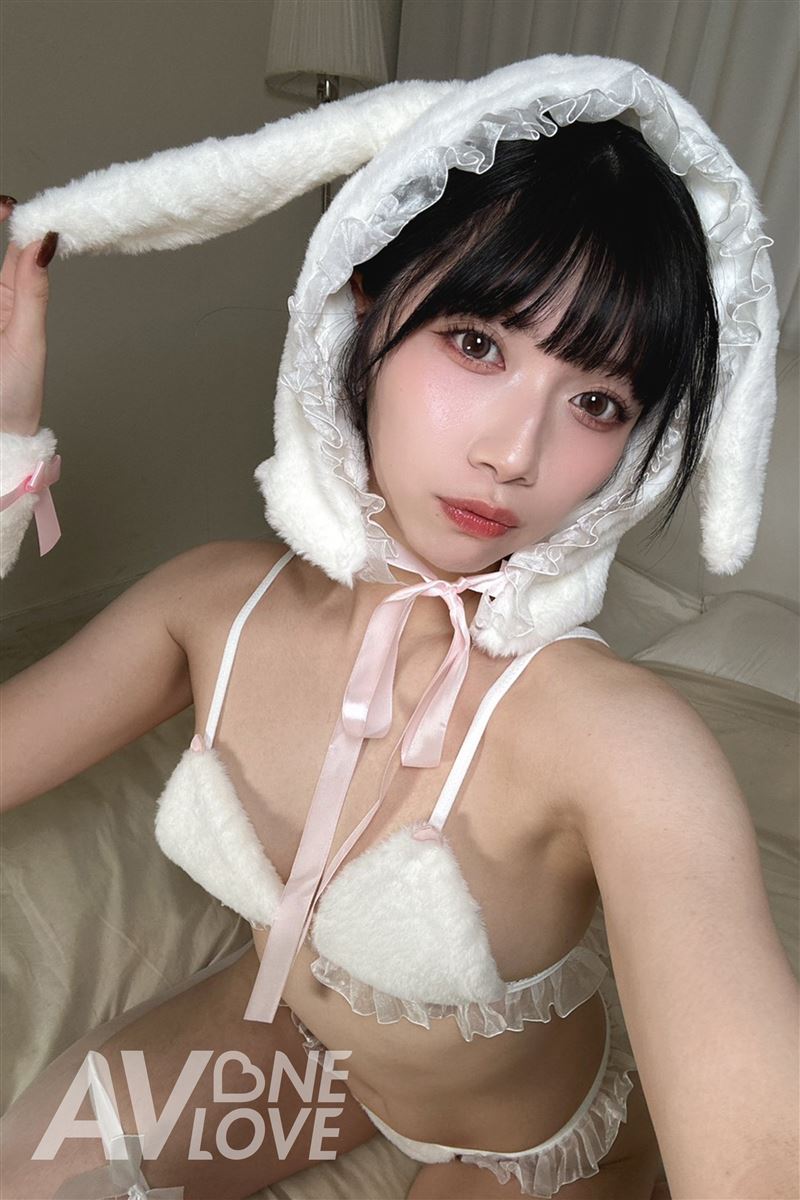 D槽女神石原希望作品表現橫掃排行榜成績優異。(圖/AV One Love萬楽提供)